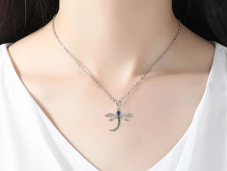 Cute Zircon Dragonfly Pendant Necklace