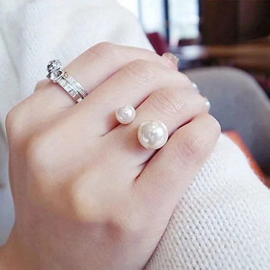 Double Pearl Ring