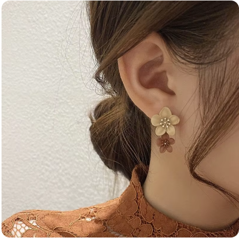 Brown Two Color Flower Earrings