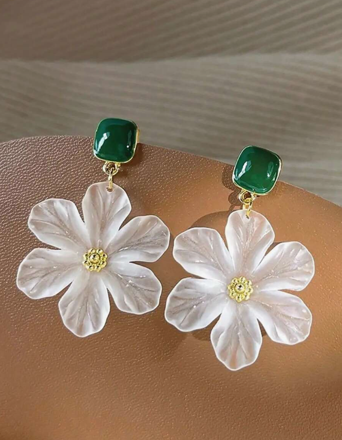 Bohemia Romantic Camellia Flower Earrings