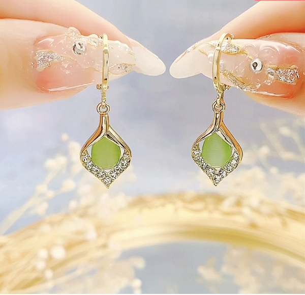 Korean Angel Eye Earrings