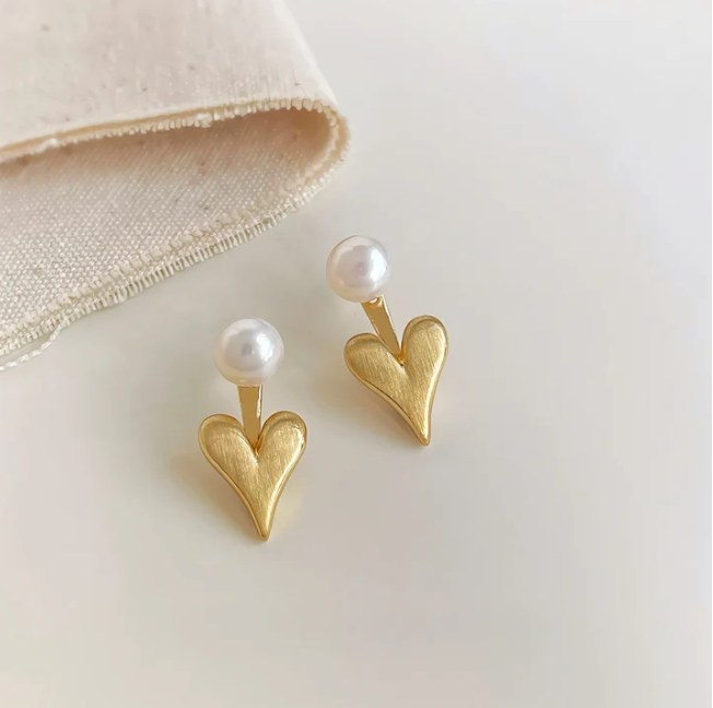 Arrow Heart Pearl Earrings