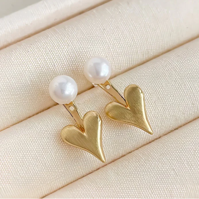 Arrow Heart Pearl Earrings