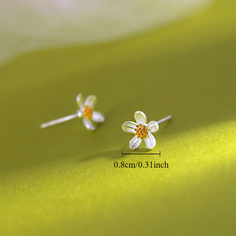 Chic Daisy Flower Earrings
